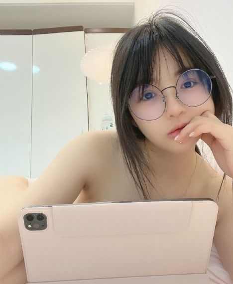 情欲豪门yin史-午夜伦不卡神马影院